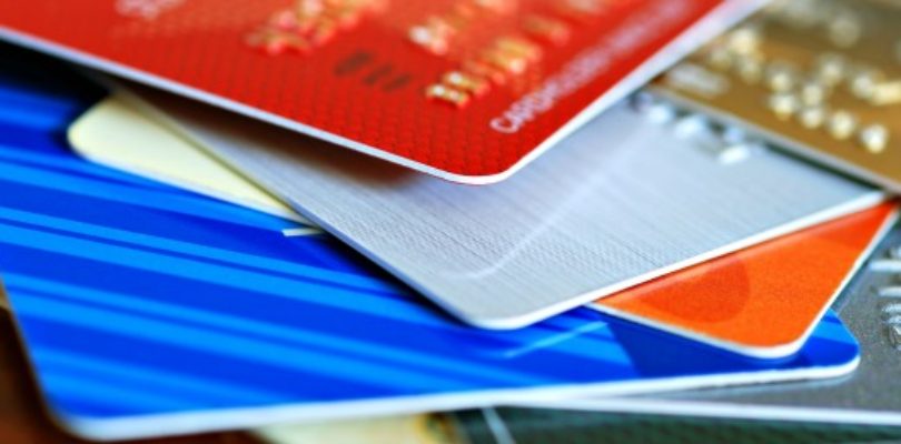 Tarjetas de crédito: La refinanciación representa el 25% del resumen