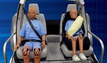 Un estudio de Ford muestra que la tercera parte de las personas no usa el cinturón de seguridad trasero