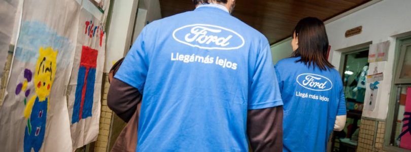 Ford Argentina apoya a la fundación Leer durante la maratón nacional de lectura