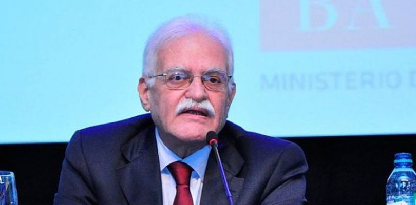 Pignanelli se postuló para presidente del Consejo de Ciencias Económicas
