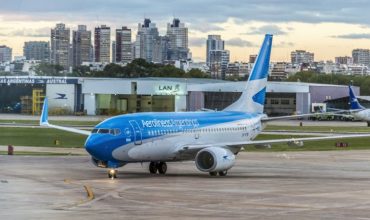 El Estado debe pagar US$ 320 millones por la estatización de Aerolíneas Argentinas