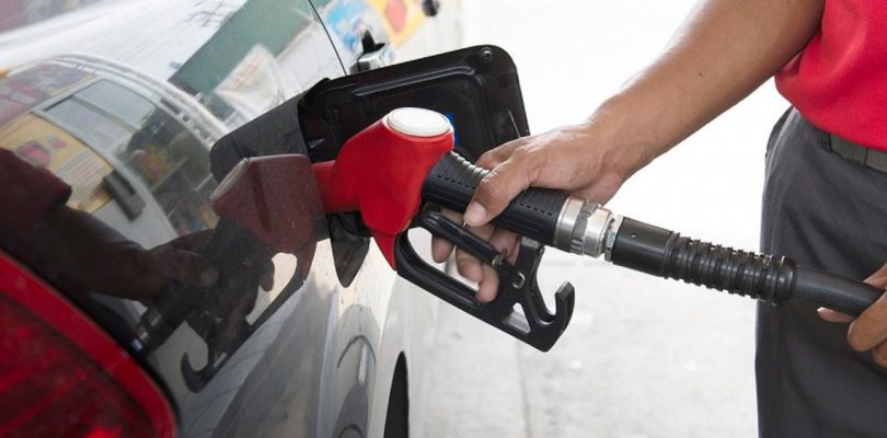 Con la Ley de Abastecimiento, se congelará el precio de los combustibles 90 días