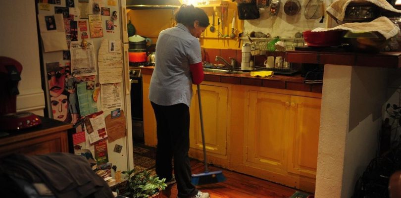 Ya rige un nuevo aumento del salario del personal doméstico
