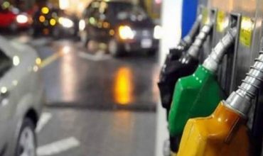 El Gobierno compensará a las petroleras por el congelamiento de combustibles