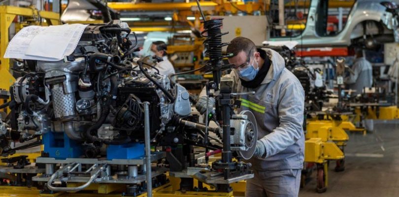 El 70% de los sectores industriales aumentó la producción en septiembre