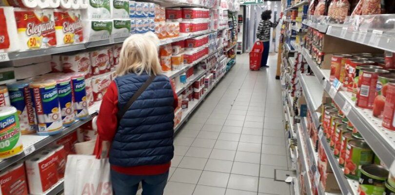 Según consultoras, la inflación de diciembre trepó al 3,8% con una suba del 47% en 2021