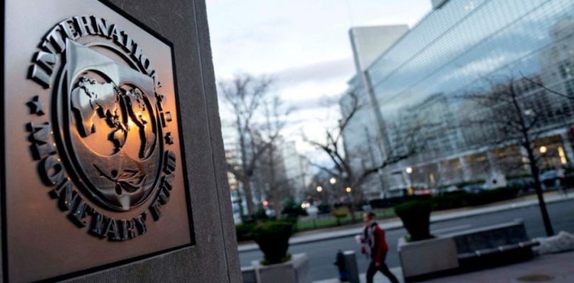 FMI advierte de desafíos económicos: pronostica una disminución del 2,8% para el país en 2024