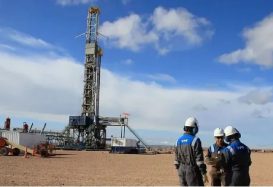 YPF planea acelerar la producción de petróleo en Vaca Muerta con una fuerte inversión