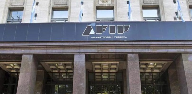 Tras ocho meses de caída, la AFIP informó que la recaudación tributaria aumentó en mayo