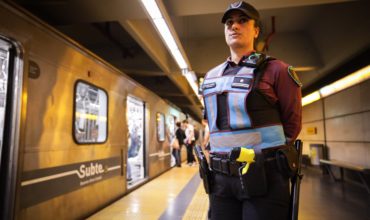 Cómo son las armas que usará la Policía de la Ciudad en los Subtes