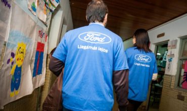 Ford Argentina apoya a la fundación Leer durante la maratón nacional de lectura