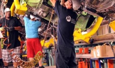 Ford invierte 1.2 millones en tres plantas de Michigan