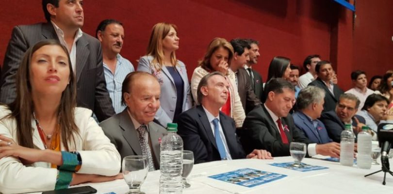 Pichetto se sumó al reclamo del gobierno riojano en el cierre de campaña del PJ