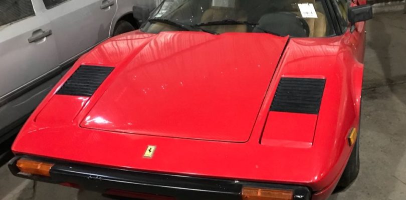 La gran atracción en la subasta del Banco Ciudad será una Ferrari