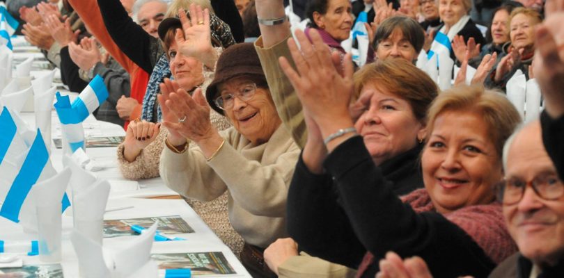 Las jubilaciones, AUH y pensiones subirán más del 20% en el primer semestre