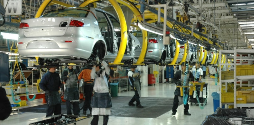 La industria automotriz cayó un 32,3% en el primer mes de 2019