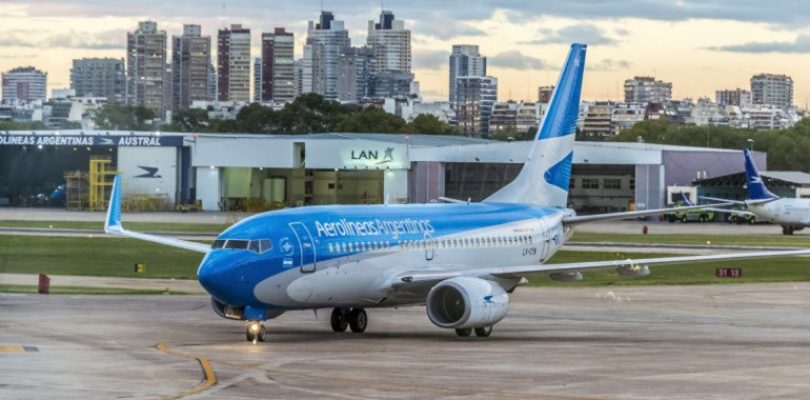 El Estado debe pagar US$ 320 millones por la estatización de Aerolíneas Argentinas