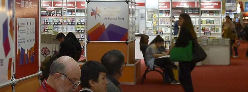 Descuentos de hasta 30% en la Feria del Libro para clientes del Banco Ciudad