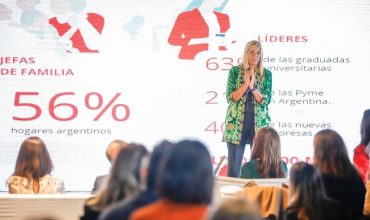 Santander otorga financiamiento comercial a negocios liderados por mujeres