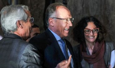 Lacunza y economistas de Alberto Fernández mantuvieron una reunión en Hacienda