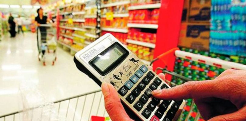 Aseguran que la eliminación del IVA desaceleró la suba de precios