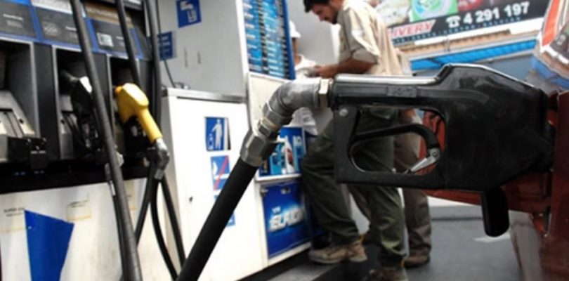 Finalizó el congelamiento de combustibles y subieron 5% promedio