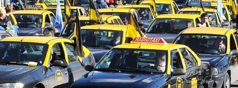 Uber abre la inscripción de su software a los taxistas del AMBA