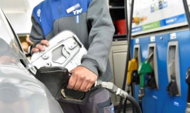 YPF subió 4,5% promedio los combustibles en todo el país