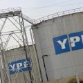 La justicia norteamericana pidió rechazar una solicitud de fondos buitres para quedarse con activos de YPF