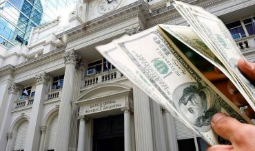 El BCRA vendió más de US$ 500 millones para contener el precio del dólar la última semana