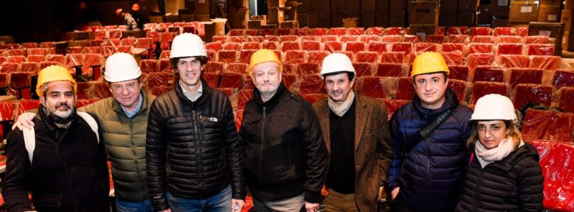 Juan José Campanella reinaugurará un importante teatro de la Calle Corrientes