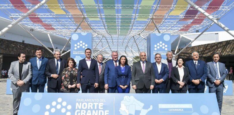 El Gobierno llamó al diálogo a los diferentes partidos políticos para «consensuar obras que el país requiere»