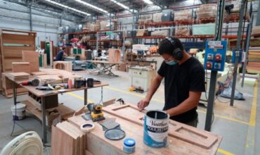 La industria Pyme registró una caída del 1,8% en julio y acumula 18,6% en 2024