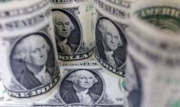 El dólar blue siguió en alza y se desplomaron las cotizaciones financieras