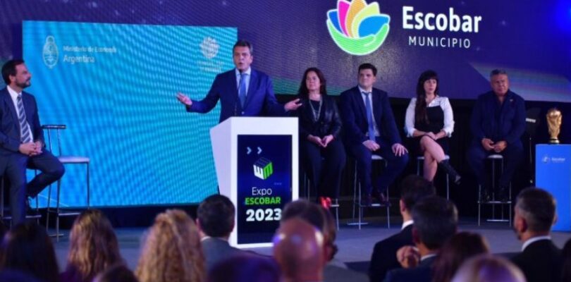 Alivio fiscal: Massa anunció cambios en las escalas del monotributo y créditos blandos para el sector