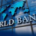 El Banco Mundial estimó que la Argentina caerá en recesión este año