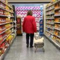 Supermercados: descongelan precios y hay alimentos que suben hasta el 100%