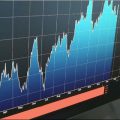 Aseguran que la devaluación mejoró las condiciones financieras del país