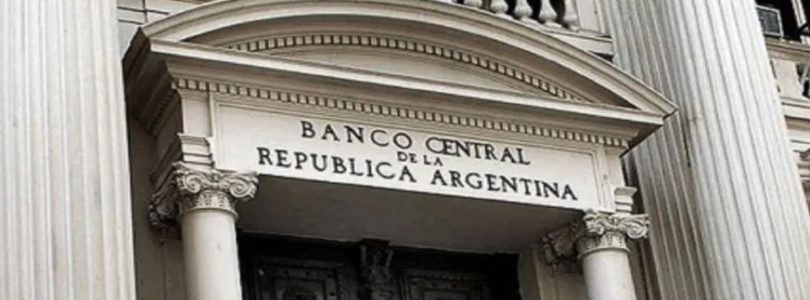 El BCRA volvió a bajar la tasa de interés de referencia y lo fijó en el 60%