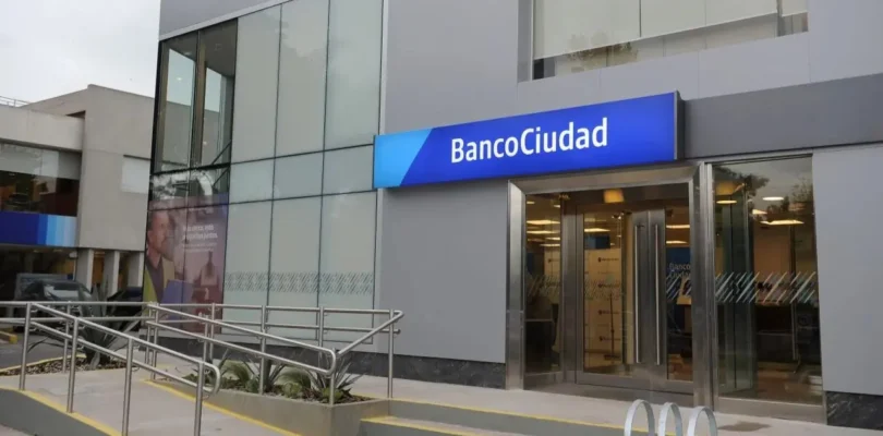 El Banco Ciudad remata celulares y Hardware para PC