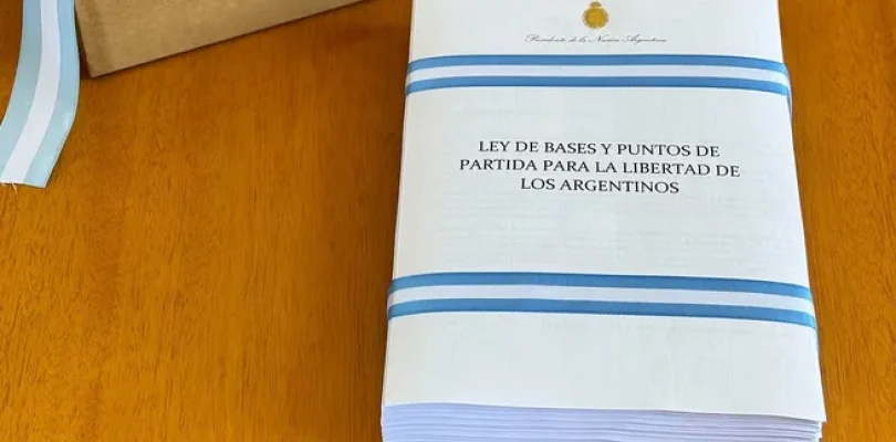 El Gobierno promulgó la Ley Bases y el paquete fiscal