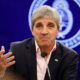 Caputo buscó llevar tranquilidad en medio del derrumbe de los mercados