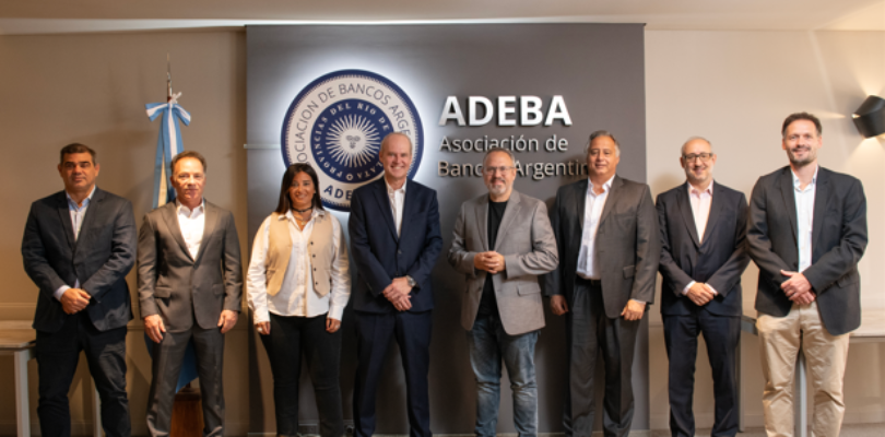 Vecinos de Tres de Febrero tendrán facilidades de acceso al crédito gracias a la baja de tasas del municipio