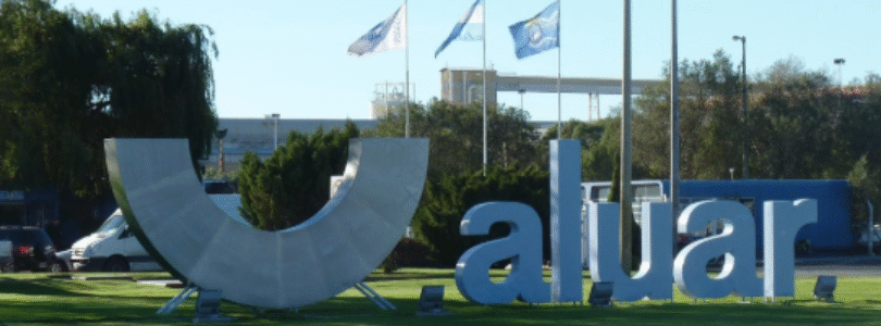 Aluar anunció que bajará sus precios hasta un 25% para el mercado local