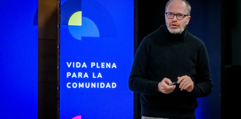 En una conferencia de la Fundación OSDE, especialistas advirtieron sobre los riesgos de dormir mal