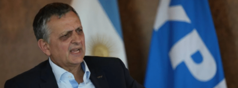 YPF firmará un acuerdo con la mayor petrolera italiana: “Vamos a traer los barcos de GNL más grandes del mundo”, dijo Marín
