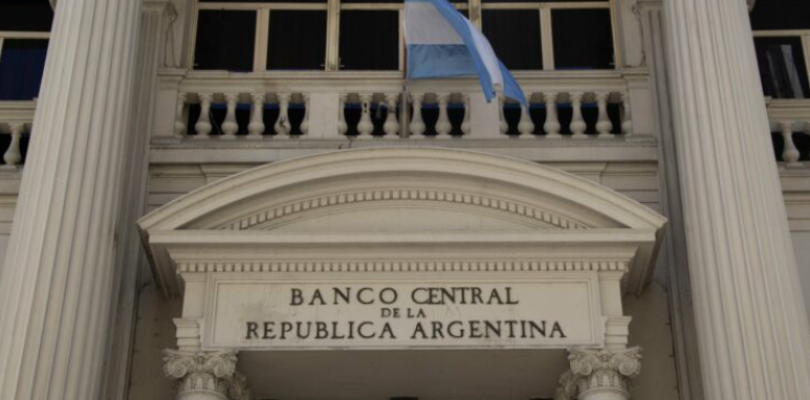 El Banco Central vuelve a subir los encajes y llega a niveles récord