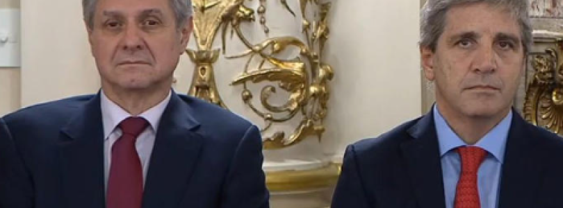 El viceministro Daza aseguró estar “muy cómodo con el esquema de bandas y muy conforme con el precio del dólar”