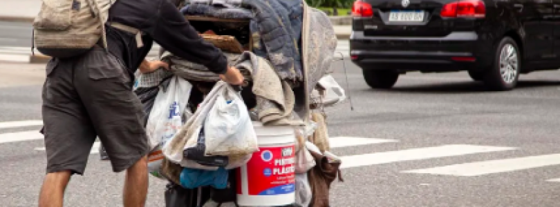 La pobreza retrocedió al 31,6% en el primer semestre del año