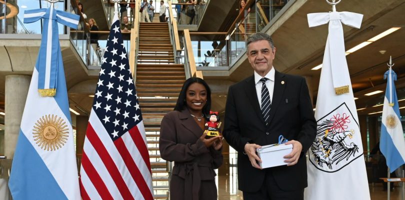 Jorge Macri recibió a Simone Biles en Buenos Aires tras ser designada Capital Mundial del Deporte 2027
